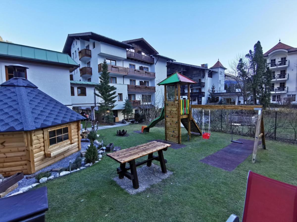 Hotel Rauscher - Das Naturteichparadies Bad Hofgastein Exteriör bild