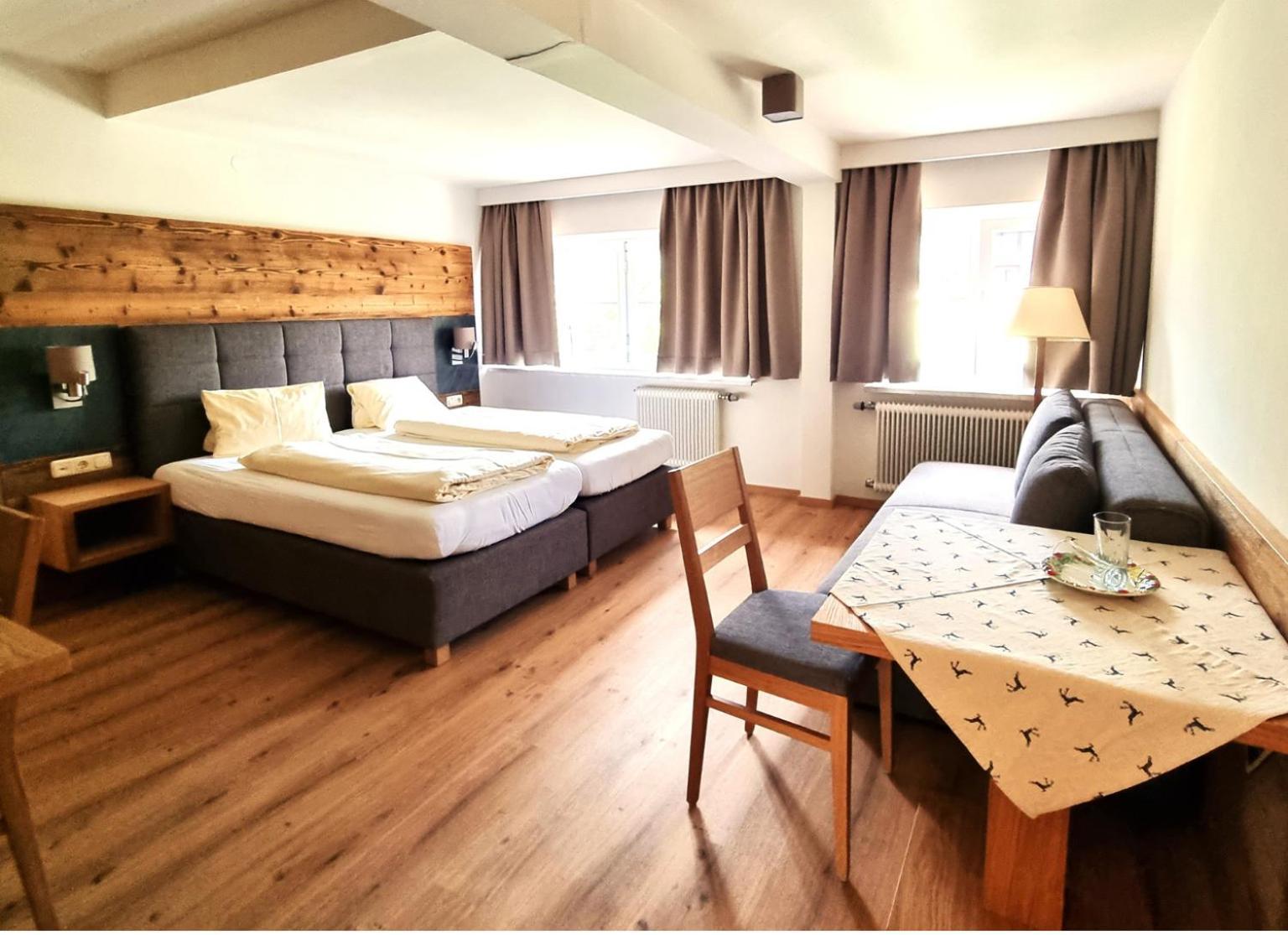 Hotel Rauscher - Das Naturteichparadies Bad Hofgastein Exteriör bild