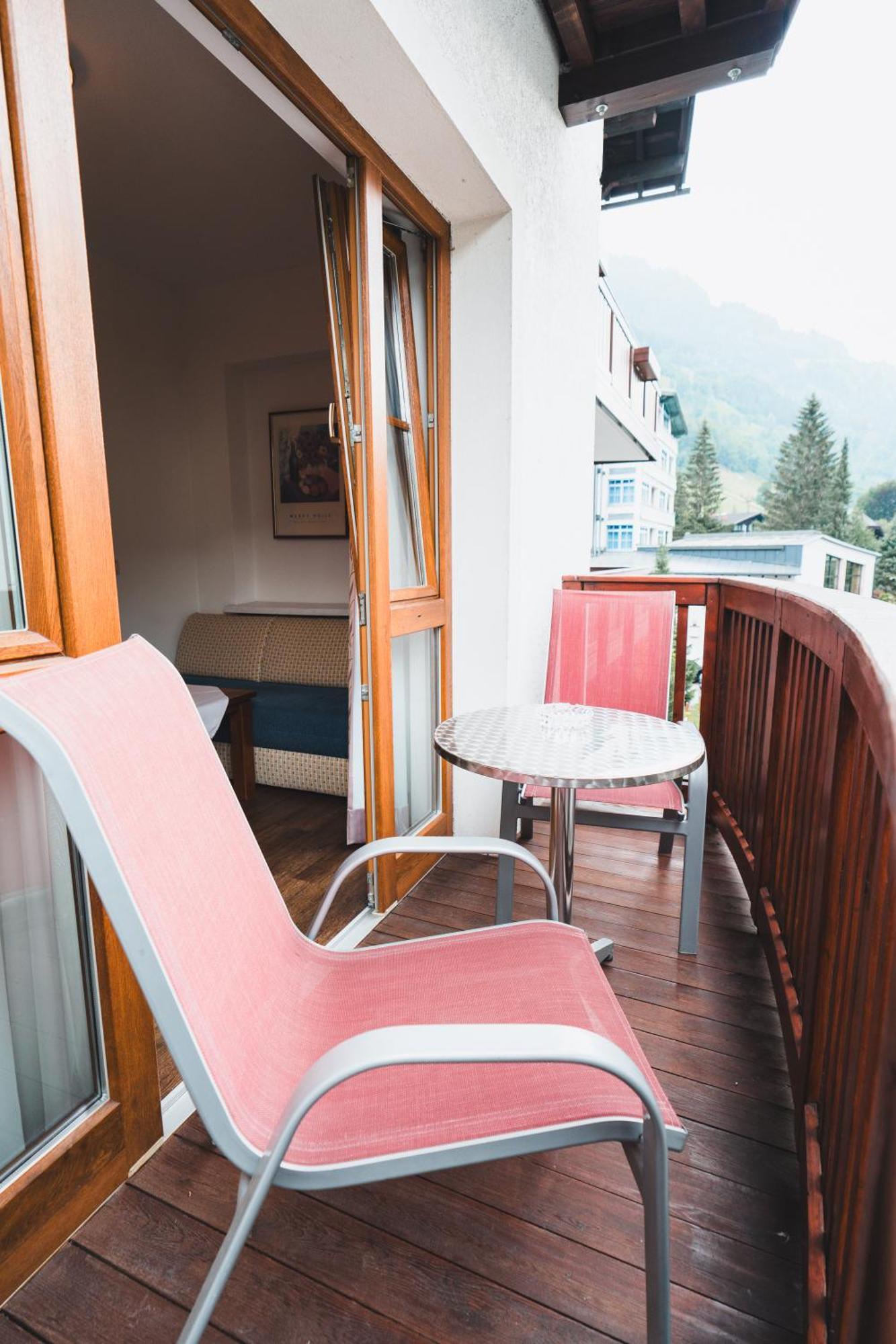 Hotel Rauscher - Das Naturteichparadies Bad Hofgastein Exteriör bild
