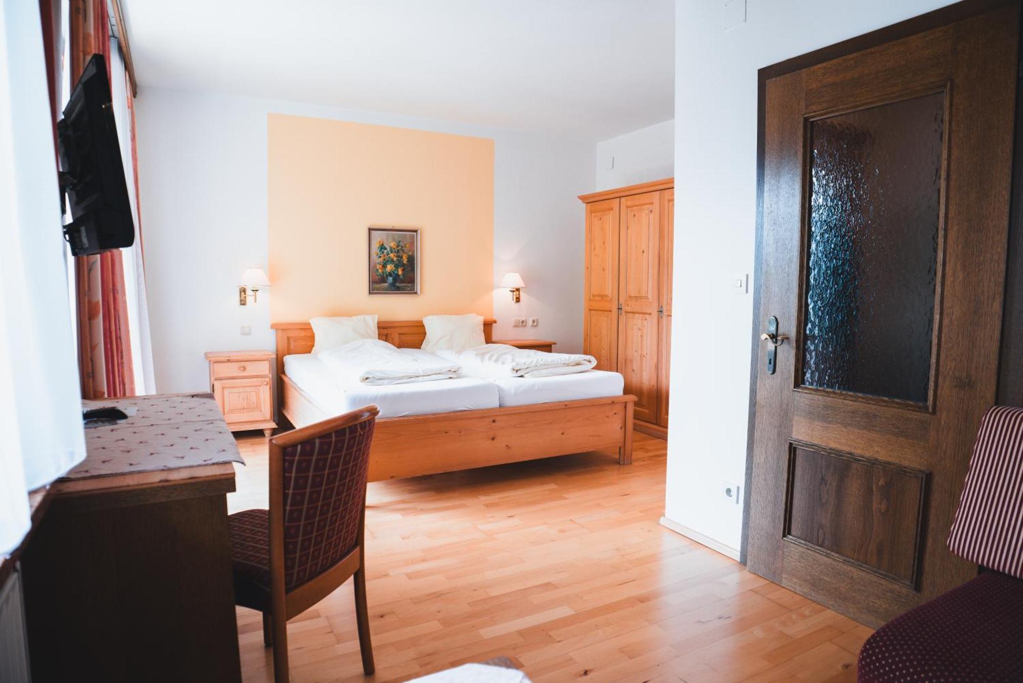 Hotel Rauscher - Das Naturteichparadies Bad Hofgastein Exteriör bild