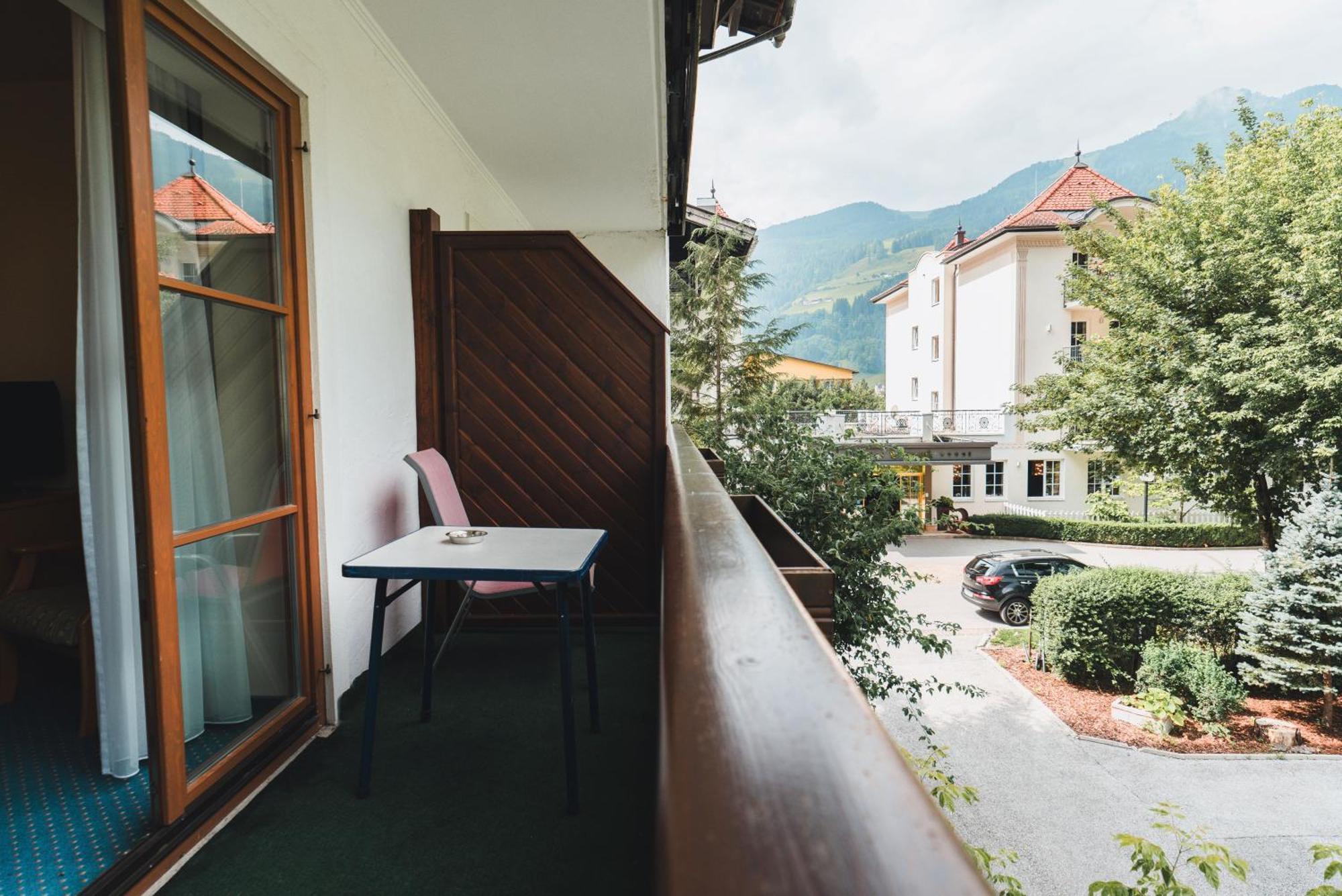 Hotel Rauscher - Das Naturteichparadies Bad Hofgastein Exteriör bild